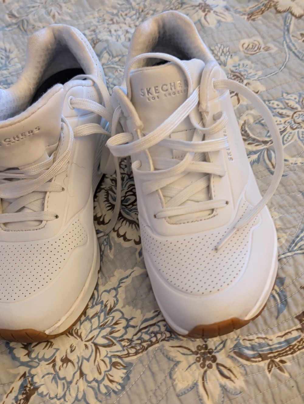 Skechers White Sneakers with Gum Outsole